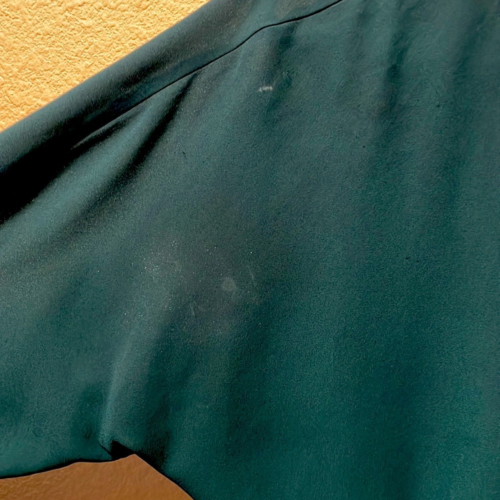 2/$10 Green long sleeve blouse - Picture 3 of 3